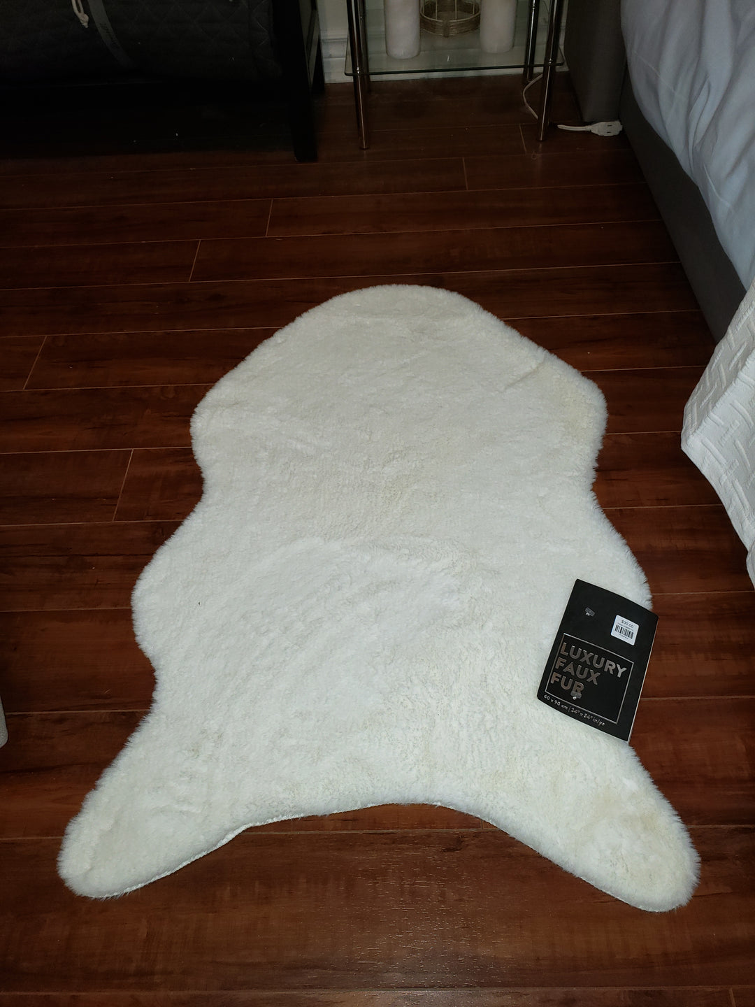 FAUX RABBIT FUR RUG