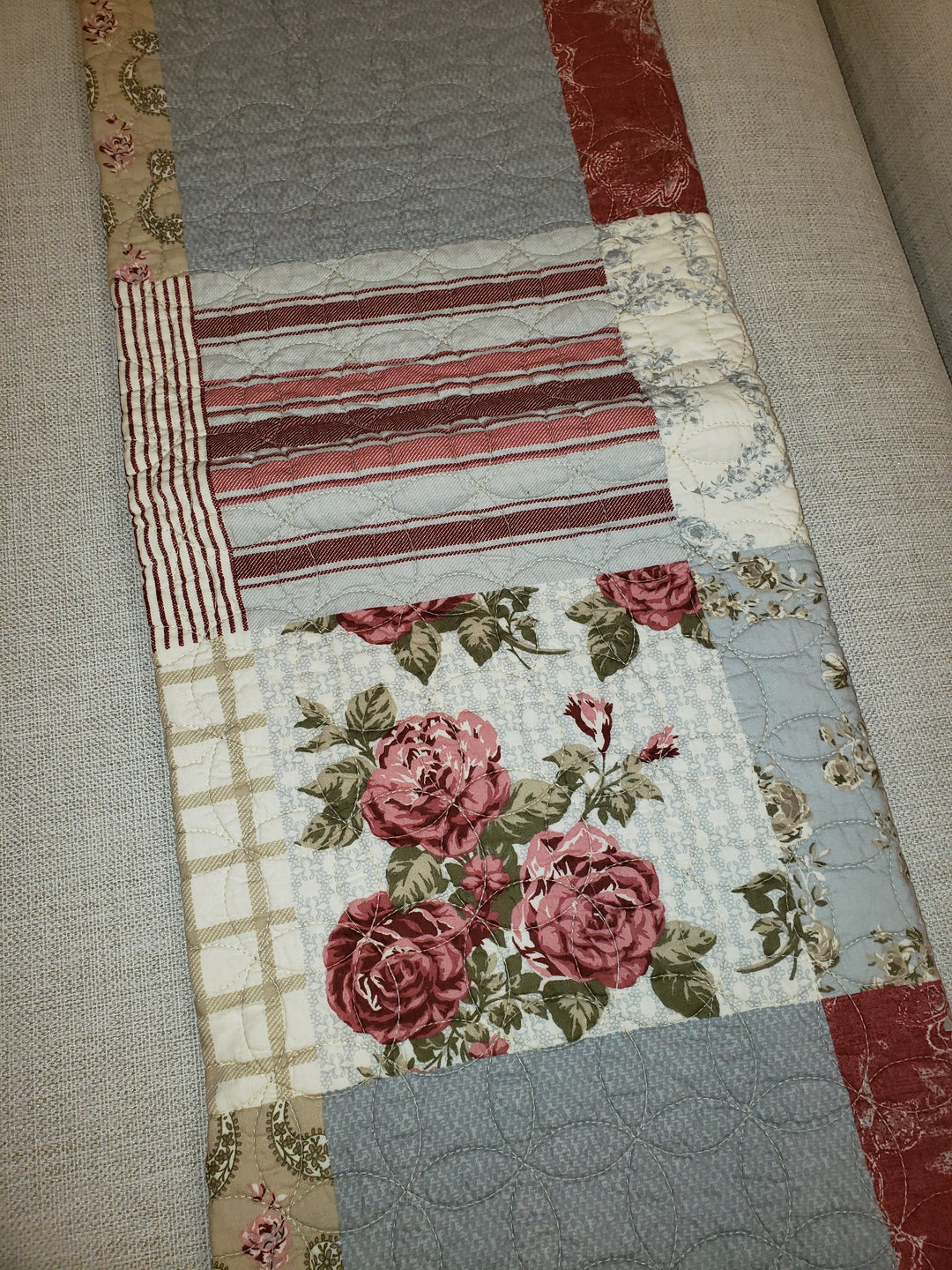 SPECTRUM QUILTED THROW