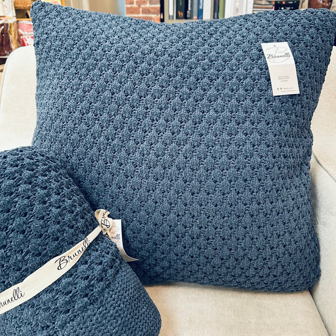 BASKET BLUE EURO CUSHION 26"