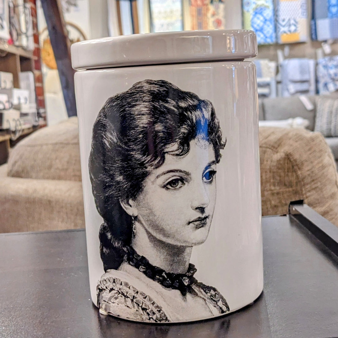 ADRIANA JAR WITH LID