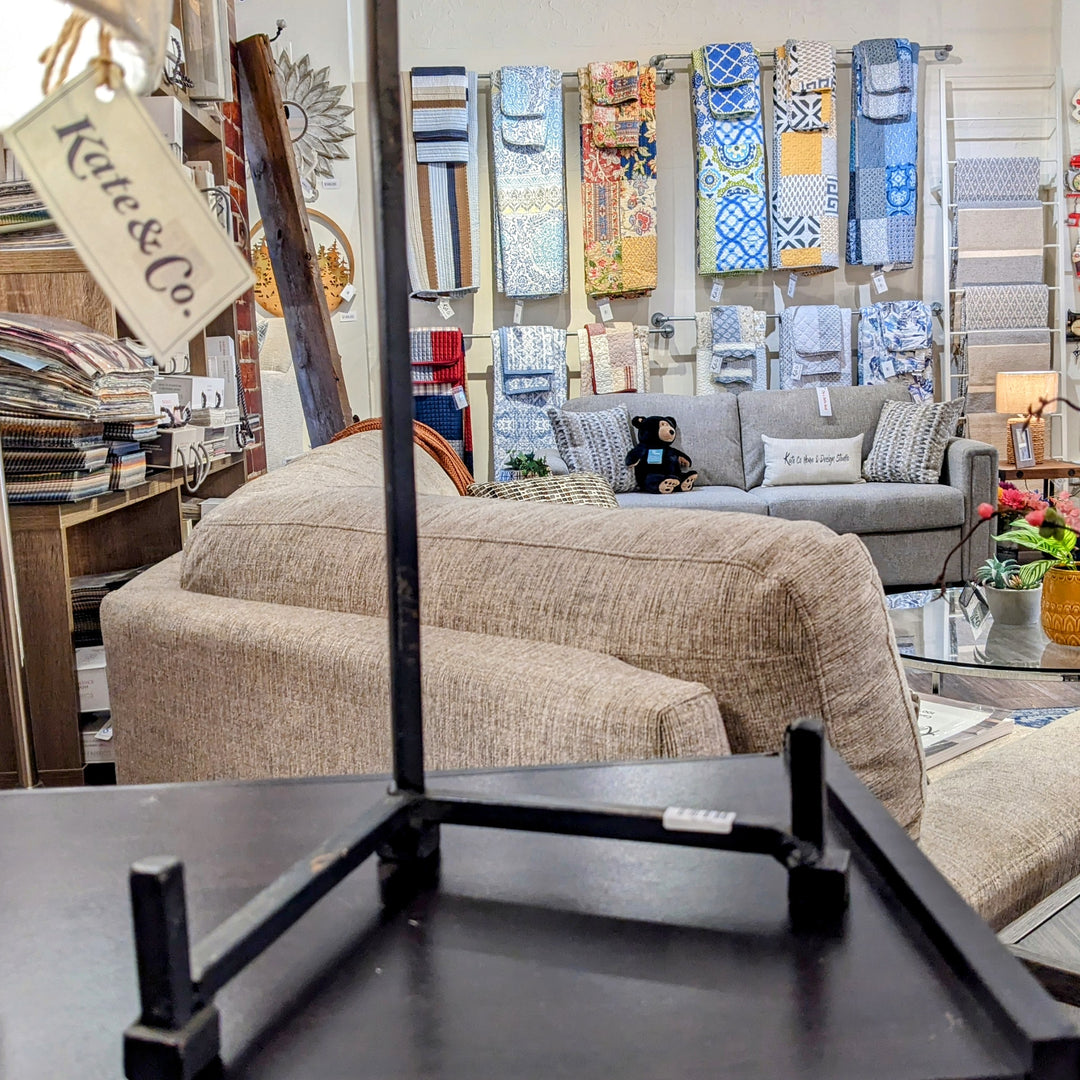 MARIELLA IRON ART STAND