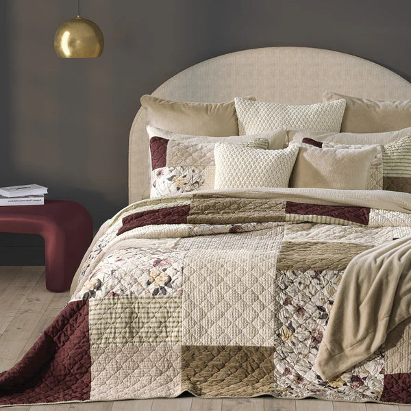 POMEGRANATE PATCHWORK QUILT