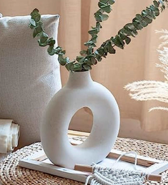 PORCELAIN WHITE INFINITY VASE