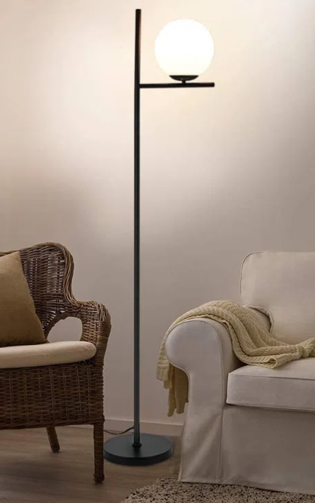 CONTEMPORARY TREE FLOOR LAMP