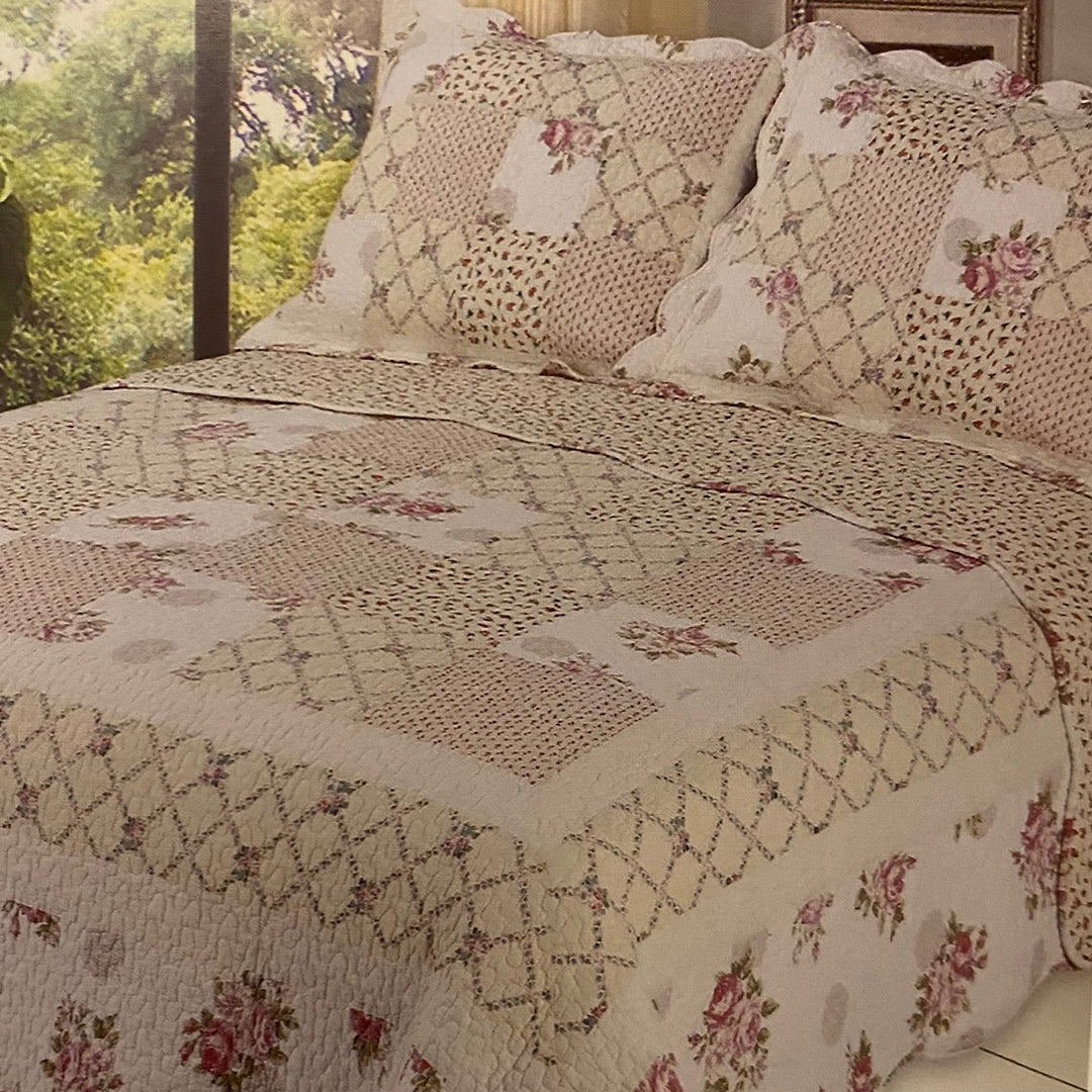 SUMMER BREEZE COTTON QUILT - Kate & Co. Home