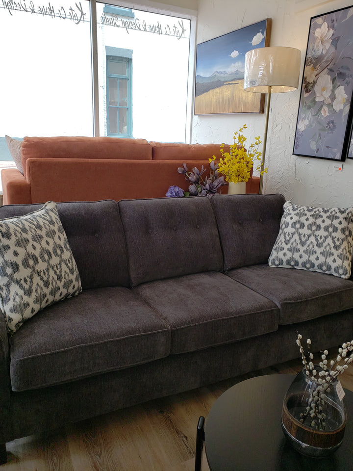 4731-01 SS Sofa