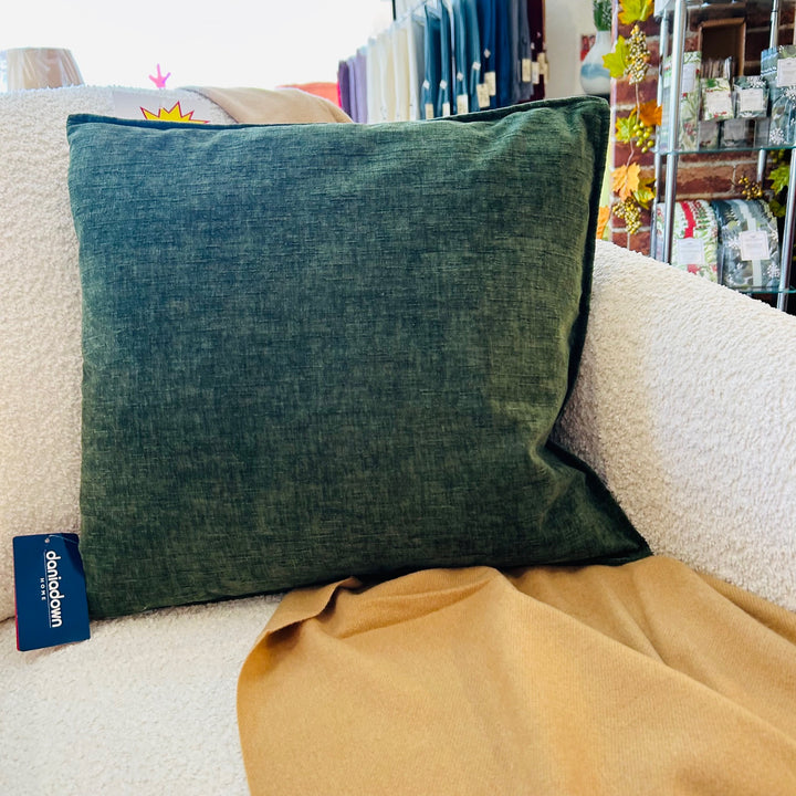 TOSS VALERA ACCENT CUSHIONS