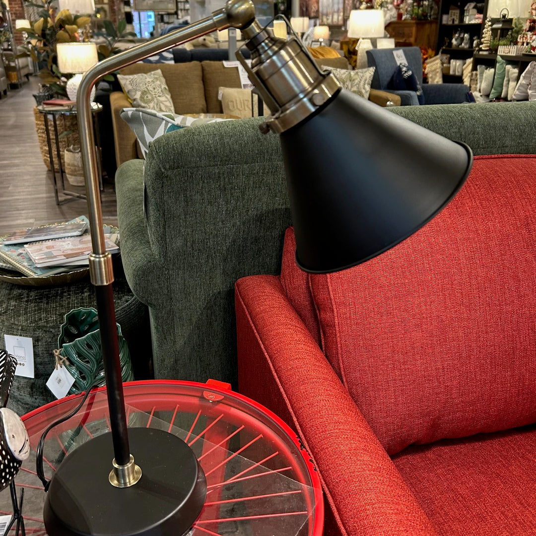 SIDE TABLE LAMP GOOSE NECK