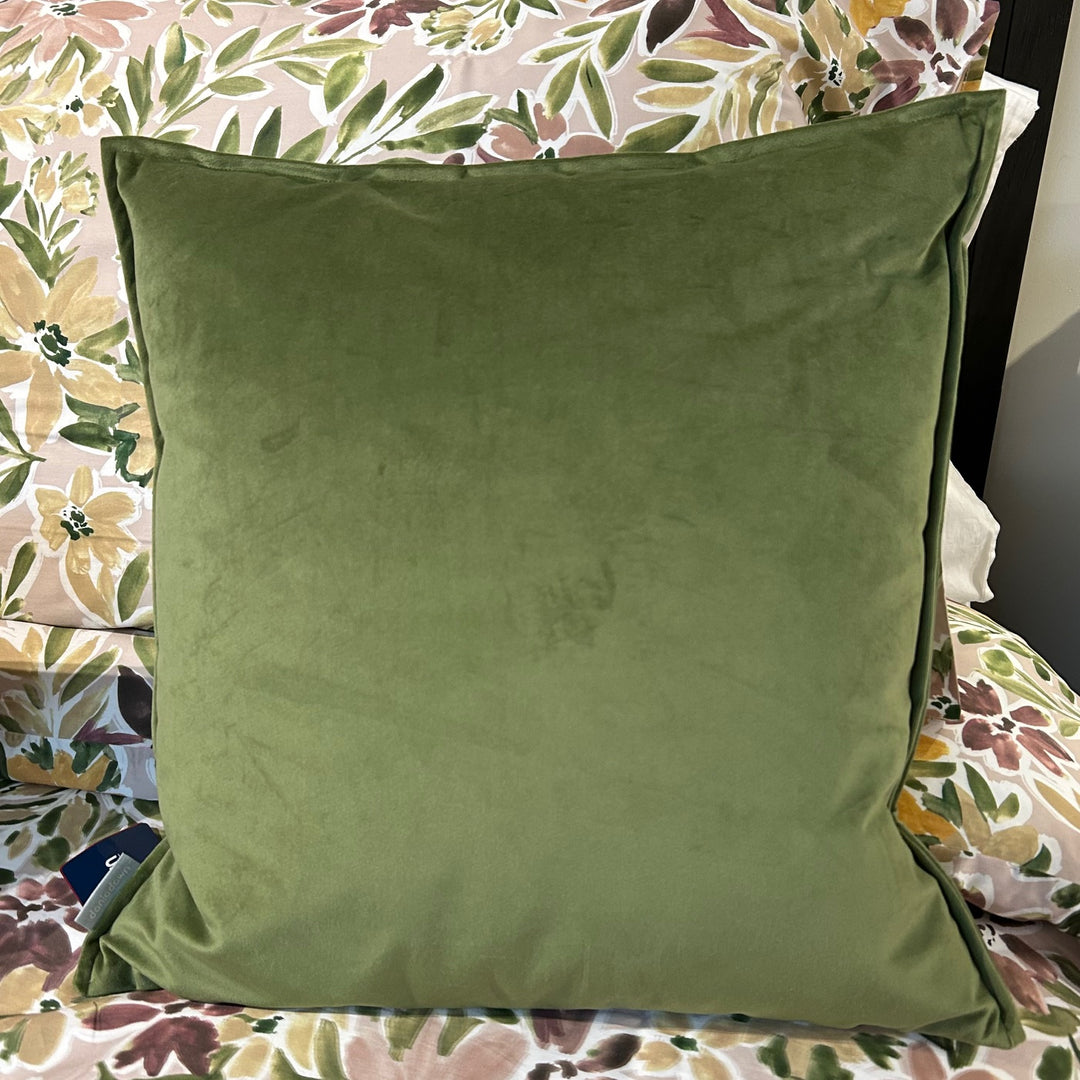 DUTCH VELVET 18x18 - TOSS CUSHION