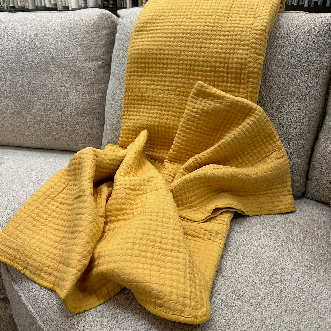 WAFFLE YELLOW QUEEN QUILT SET OF 3