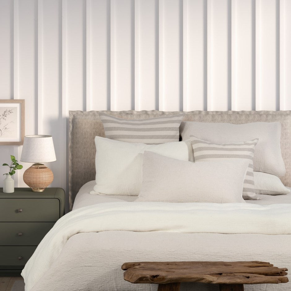 LIONEL NATURAL QUEEN DUVET COVER/SHAMS SET