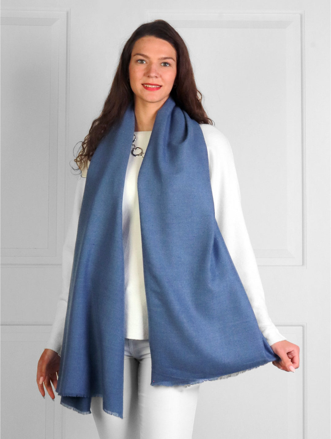 SOLID COLOUR LUXURY SOFT SCARF