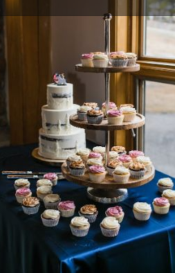 EMMIE STAND 3 TIERS
