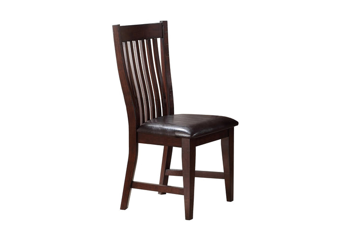 RETREAT DINING COLLECTION