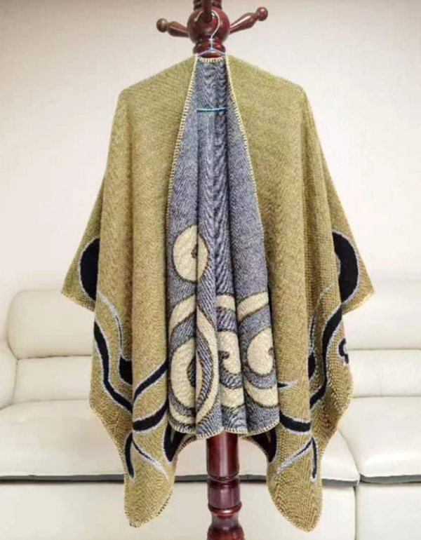 SOFT ABSTRACT PATTERN SHAWL