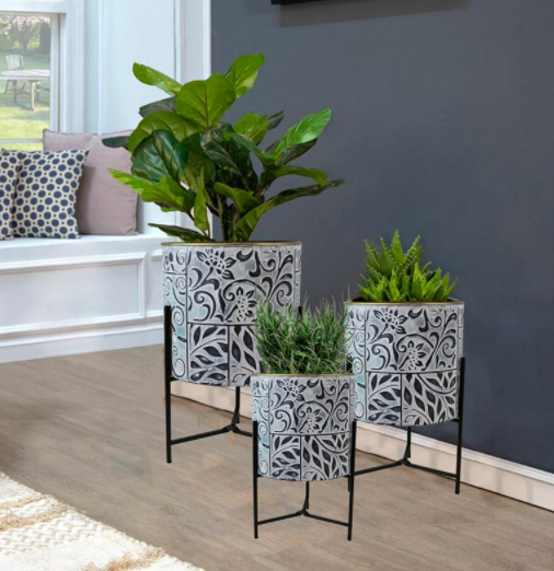 HD414S SMALL GREY METAL POT /STAND - Kate & Co. Home