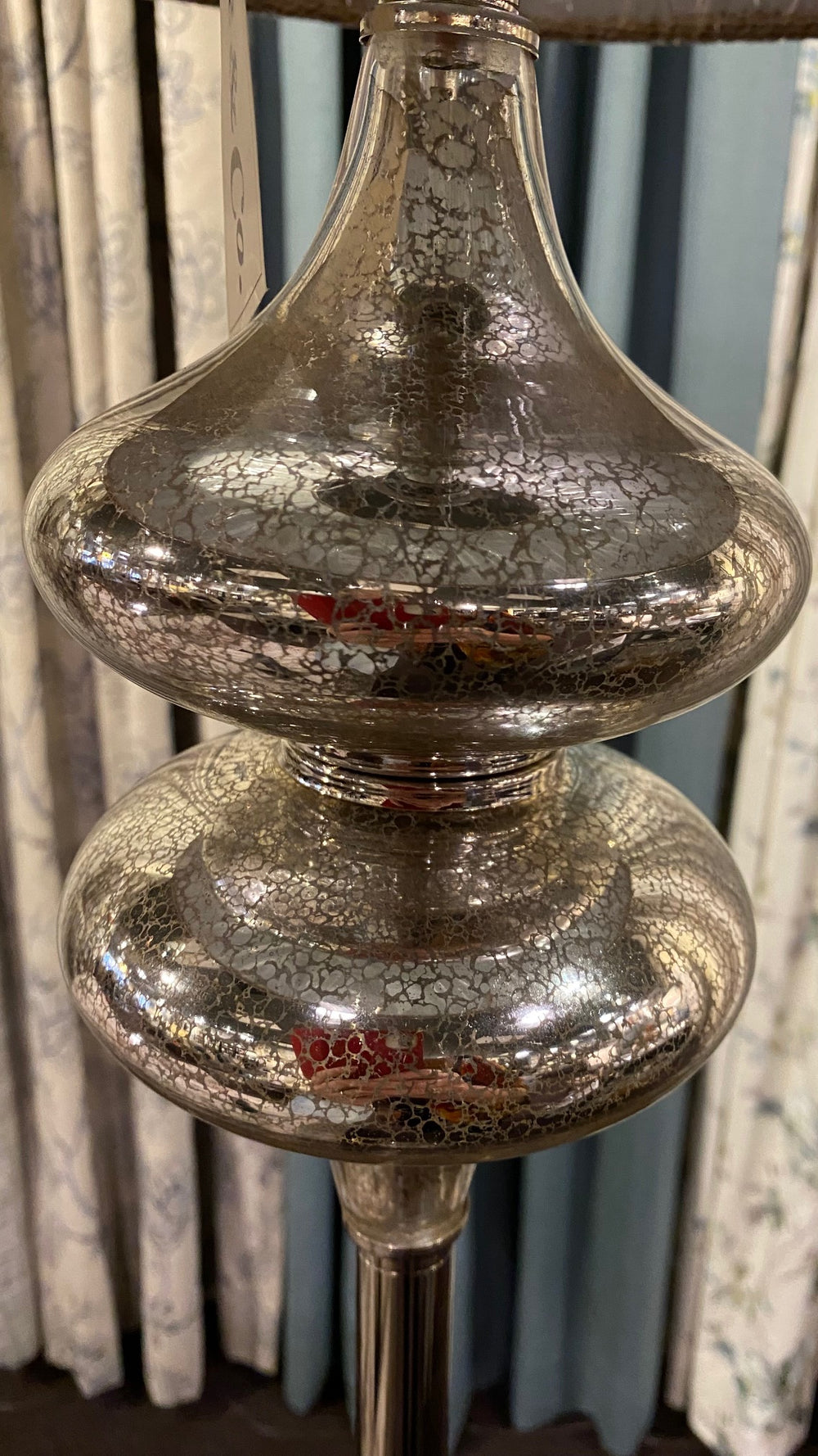 GLASS TEAR DROP TABLE LAMP - Kate & Co. Home