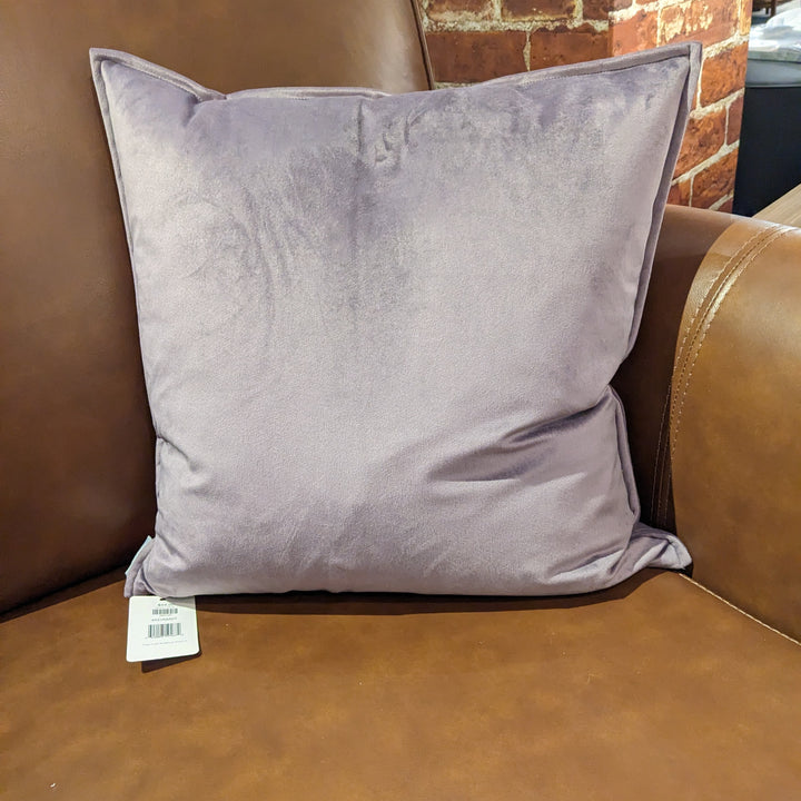 DUTCH VELVET 18x18 - TOSS CUSHION
